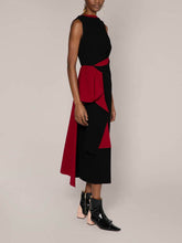 Unique – Midikleid mit Patchwork-Muster in Schwarz und Sangria